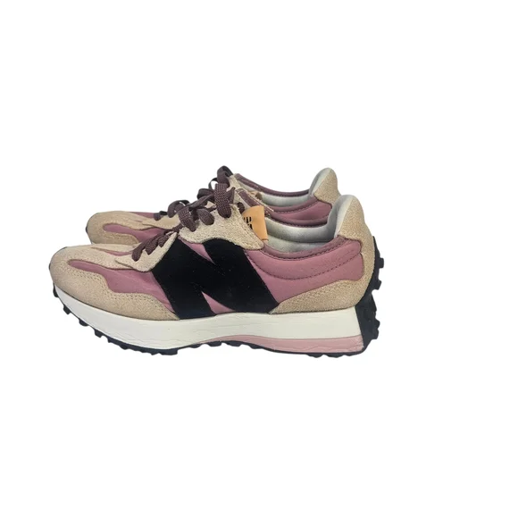 New Balance Women’s Sneakers in Mauve, Beige, Black. Size 7.5 - Picture 2 of 7
